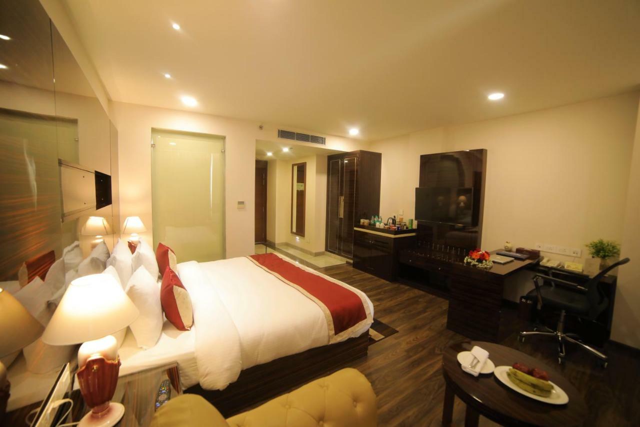 Hotel La New Delhi Eksteriør bilde